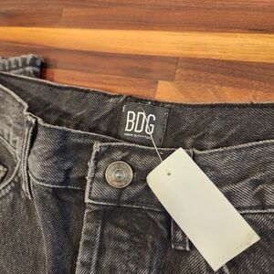 URBAN OUTFITTERS BDG NWT Button Up Dad Jean